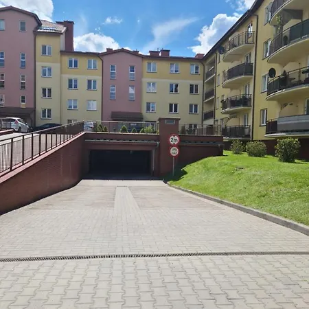 Z Garazem Podziemnym - Augustowska